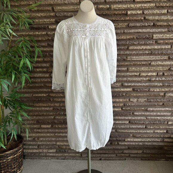 Mum's & Blossums Vintage White Button Front Chemise Cotton Nightgown Size Small - Picture 9 of 10